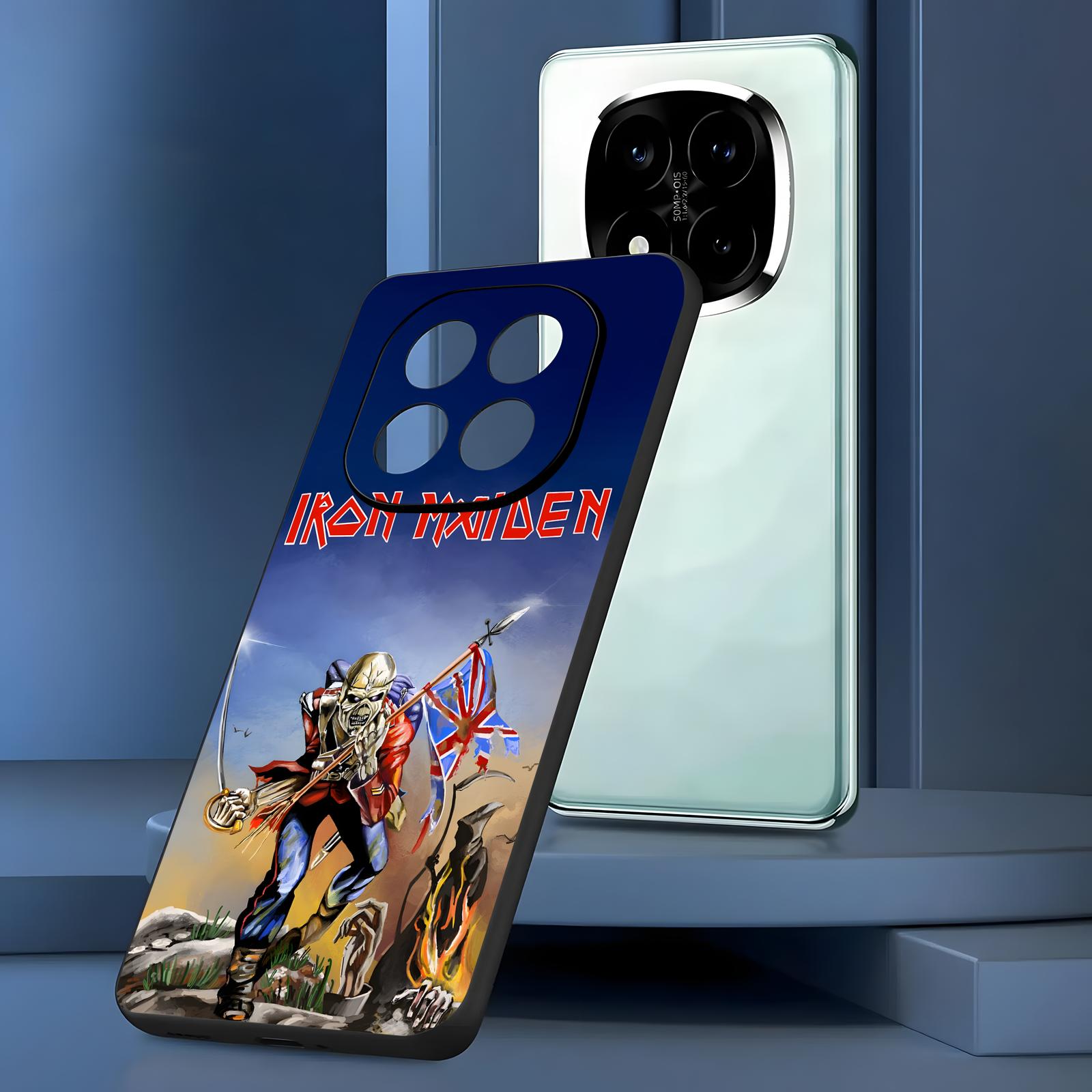 R-Run-To-The-H-Hills-Iron-M-Ma - Phone Cases H&M recensione e prezzo