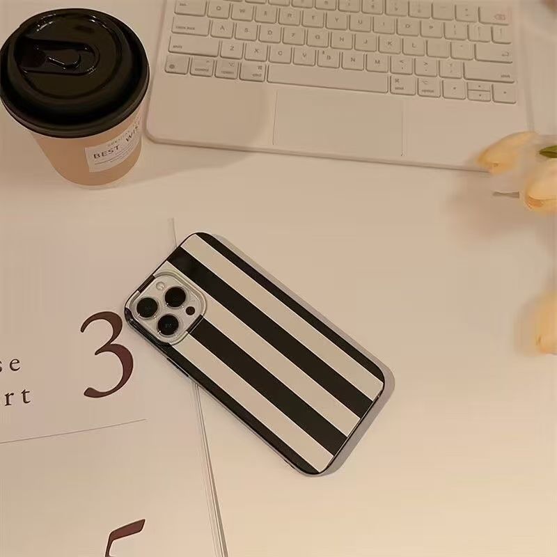 Cover per iPhone con design ar - Phone Cases Art recensione e prezzo
