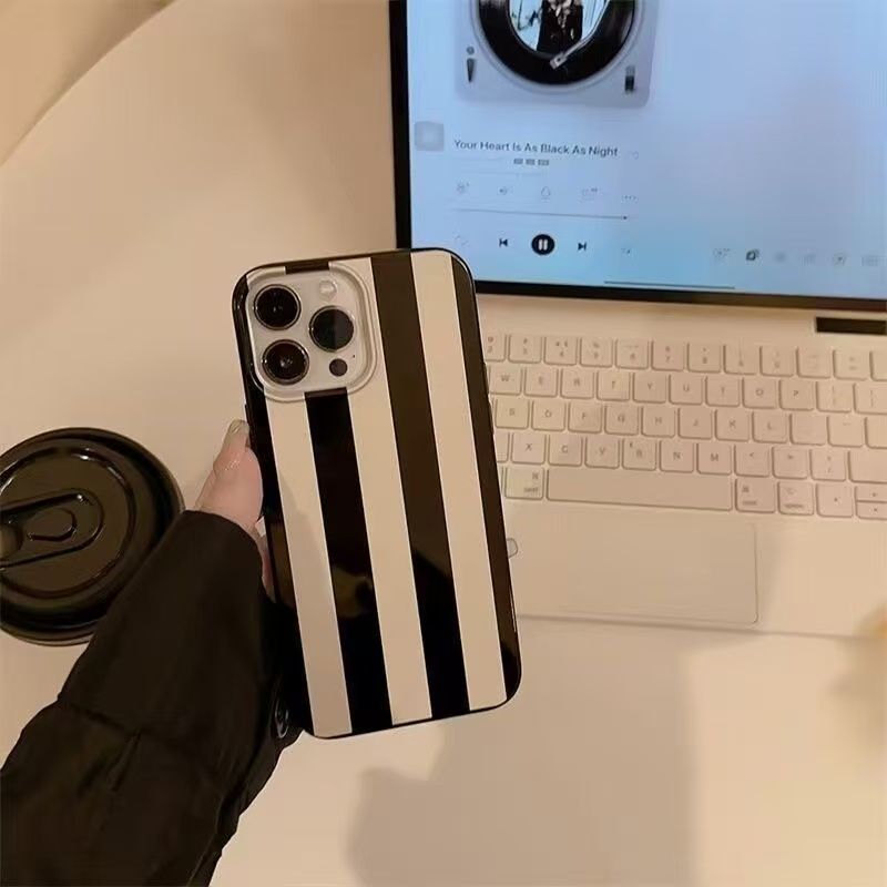 Cover per iPhone con design ar - Phone Cases Art recensione e prezzo